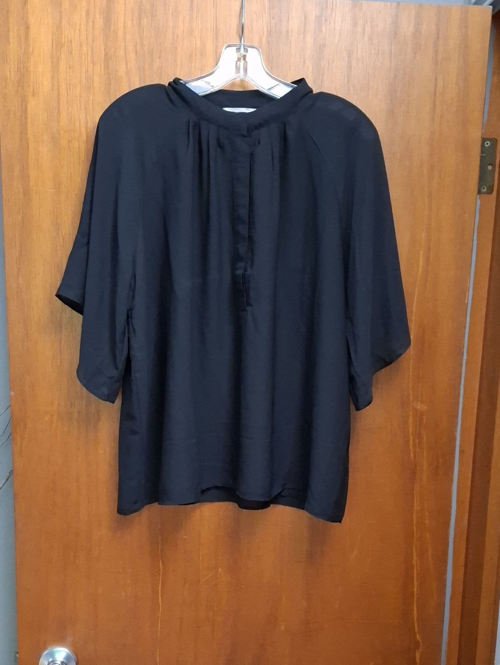 H&M Black Relaxed Pullover Blouse with Pleat Detail